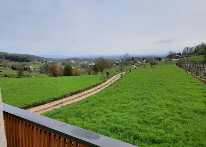 Vineyard Klobcar Prázdninový dům Semic